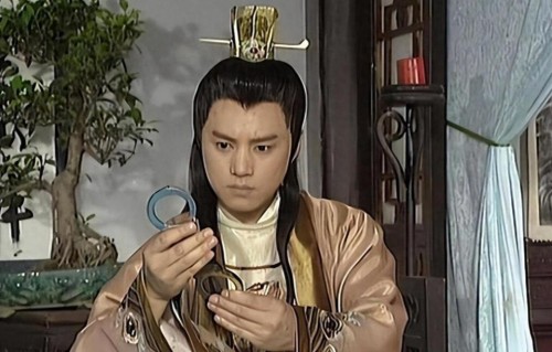 万弘杰：穿越时空的爱恋里的白月光朱棣
