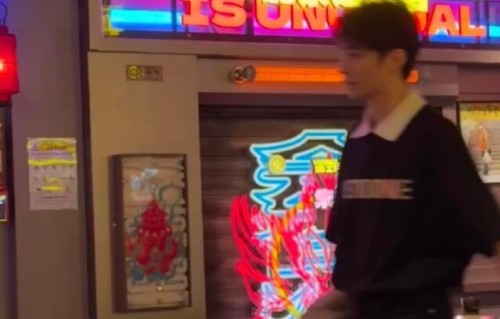 王俊凯作为周杰伦资深粉丝，两人此前还有哪些互动？|偶像|少年|合唱|童年|英雄联盟