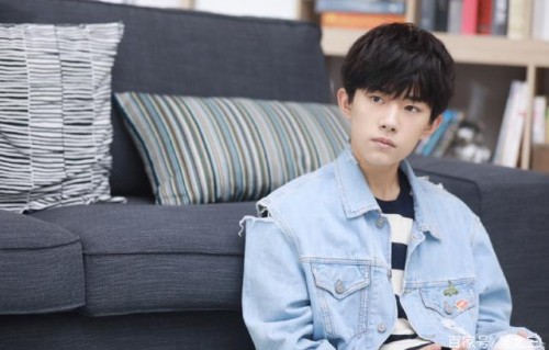易烊千玺把工作和生活分得很清楚,工作是工作,生活是生活