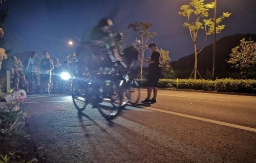 夜骑并非夏季最优骑行方式！告诉你长期夜骑要付出这5大隐形代价