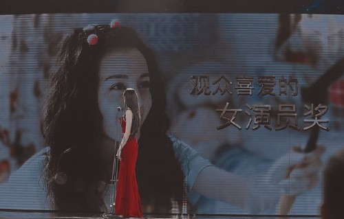 迪丽热巴为何称李卓媚是原子弹都轰不开的守门大将？