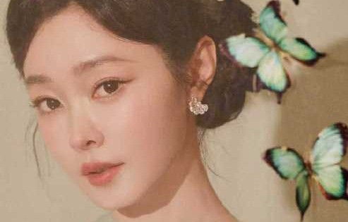 宋轶和万茜在阅文IP盛典上的同框互动引发了哪些讨论？