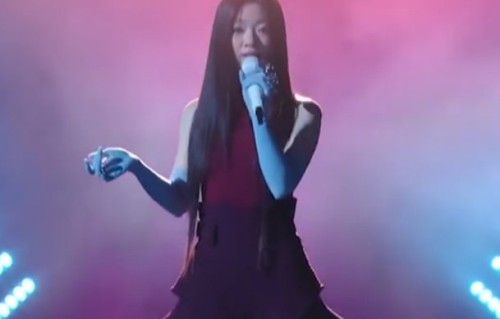 单依纯翻唱《李白》的改编版本具体有哪些独特的改动？