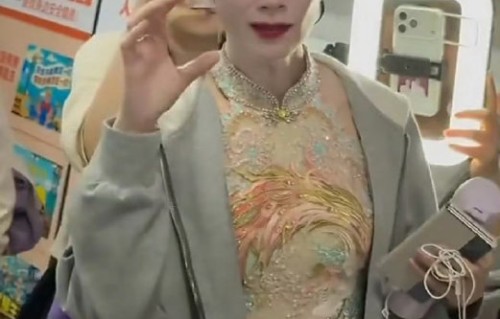 温峥嵘回应Rap像蜡笔小新：47岁破圈尝试，勇敢比完美更动人