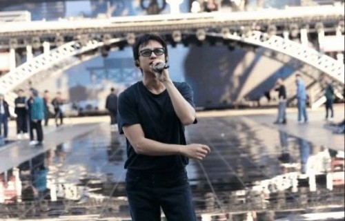 邓超瘦成“男大”后自侃变“老大难”，网友：这状态比小鲜肉还绝！