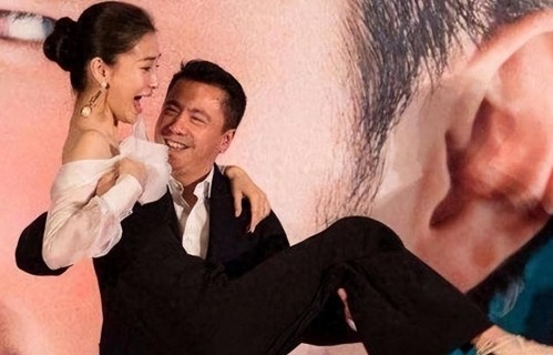 拍戏时被男星手伸进裤子？女演员难以启齿的“灯下黑”，不止于此 