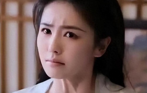 恋情传闻仅半月，31岁白鹿官宣新身份，这次堵住了悠悠之口