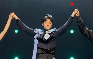 这个撒娇片段是话剧的原定设计吗？|王俊凯|托马斯|性格|导演|小姐