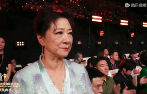 王骁与王馥荔母子私下如何相处？