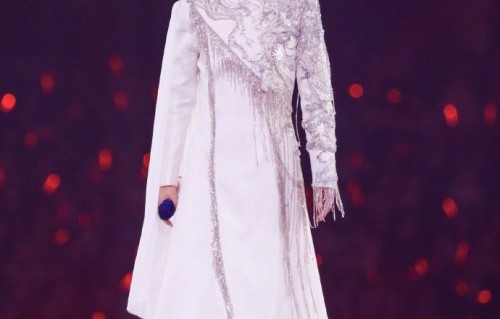 张杰演唱会活力四射，伴舞体力不支|舞台