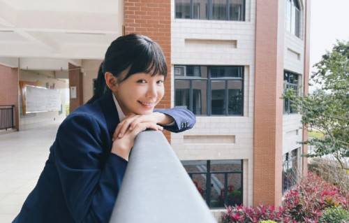 徐梦洁和陈哲远主演的《暗格里的秘密》口碑如何？|明星作品讨论|丁羡|暗恋|学霸|财报