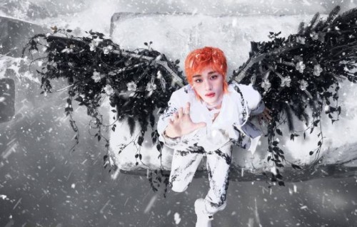 丁程鑫新歌橘发造型引热议