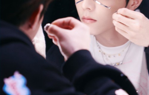 陈立农巡演最终章大连站开启，幕后揭秘与粉丝奔赴都在这儿|南京演唱会|演唱会|舞台|重庆|泉州