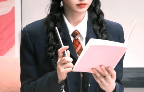 肖战、王一博、倔强女、热巴、白鹿、任嘉伦、孟子义、大眼妹、宋轶章若楠、张若昀、钟楚曦