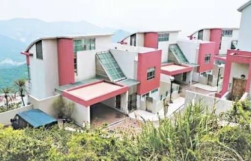 四年累计降价6000万港元 周润发香港山顶豪宅难售出