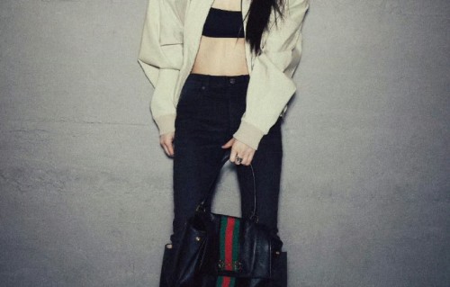 GUCCI新大片引爆CP粉！田曦薇张凌赫单人照被拼接，氛围拉满