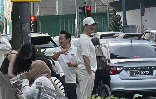 吴京谢楠马来西亚被偶遇，14年前那句赔了我养你 是最好的证明