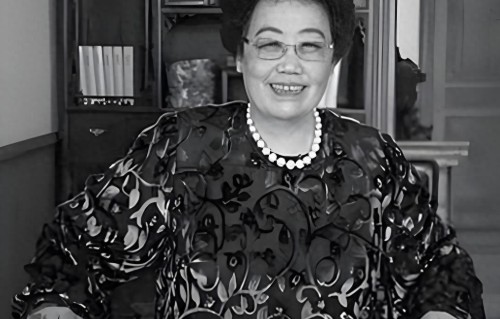 陈丽华去世，被调侃“吃唐僧肉”的36年，是一段用岁月写就的深情 