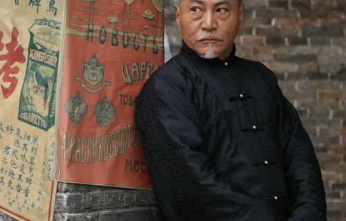 90岁牛犇白发人送黑发人！儿子王侃死因曝光，47岁入行成鬼子专业户