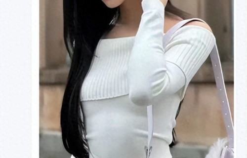 许劭恩白色斜肩上衣， 银边眼镜，越来越像妈妈小S！|许韶恩|女儿|恋爱|母亲节|许雅钧