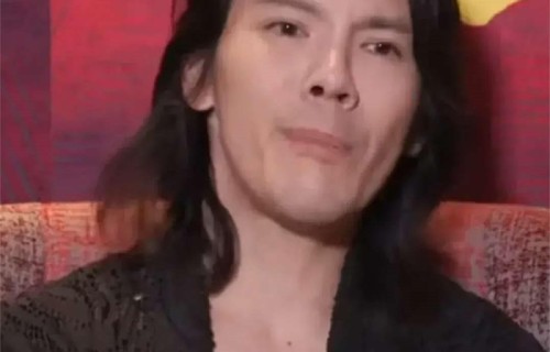 向佐干啥啥不行,新电影再扑街,游本昌一语道破他19年没红的原因