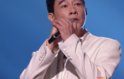 《歌手2026》凑齐三位“回锅肉”，却没有一个能扛起收视大旗