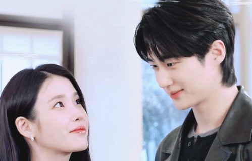 IU  边佑锡《借口GO》合体定档4月4日!新剧CP营业,刘在石坐镇吃瓜