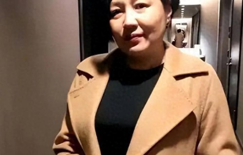 李咏去世多年，久居美国不改嫁的哈文，证实他当年的选择多么正确 