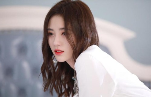 2026.6.18娱乐资讯：鞠婧祎、肖战、李一桐、丁禹兮、白鹿、于适|陈飞宇|王传君|杨超越|代露娃|申奥