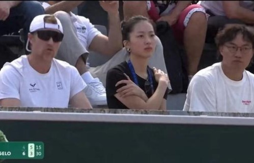 “最强准岳父”上线!陈奕迅陪女儿看男友比赛，赛后拥抱鼓励_智慧生活报|黄泽林|陈康|陈康堤|美网|网球