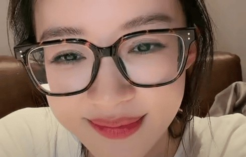 孙怡直播否认与阚清子不和，私下常联系破决裂谣言|乘风2026|赵子琪|在播综艺|镜头|尴尬