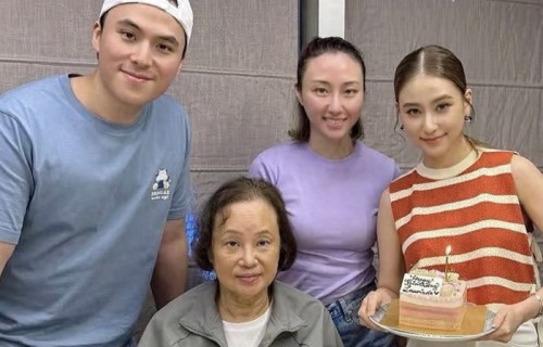 何超莲罕晒三房全家福，72岁陈婉珍素颜露脸，为子女庆生状态真实|何猷君|何猷启|何超云|何鸿燊|梁安琪