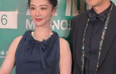 胡歌杨紫同框引期待，盼王俊凯同台圆梦