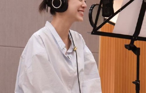 江语晨在参加《乘风2026》节目中的状态和表现怎样？