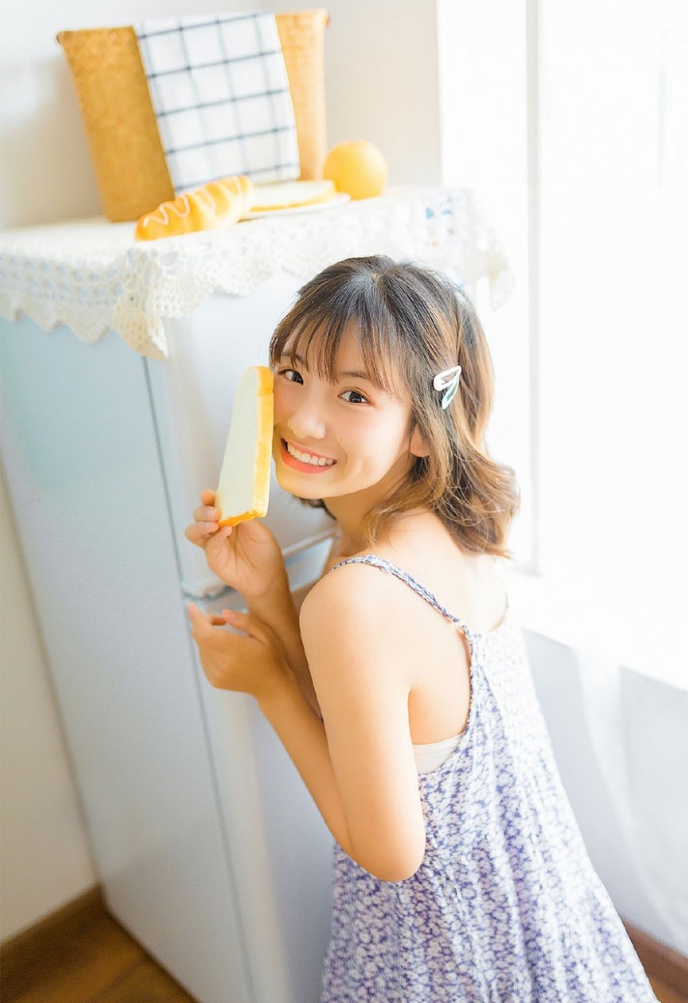 为什么姚琛的‘雪地代写服务’会被粉丝幽默‘避雷’？