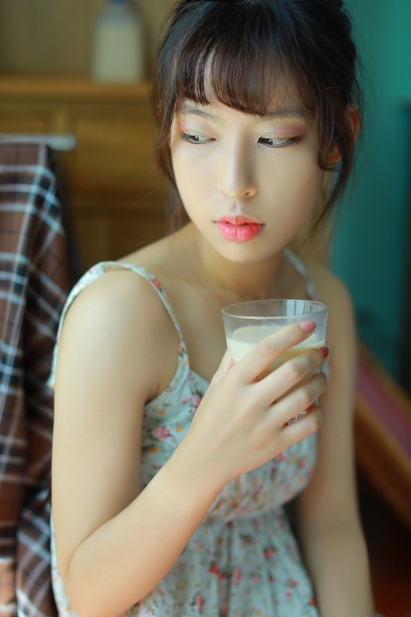 肖战孙俪获封“年度卓越品质之星”