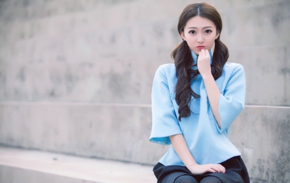 郭晶晶为何被称“下嫁”霍家？当她忘记结婚年数时，霍启刚的反应藏玄机