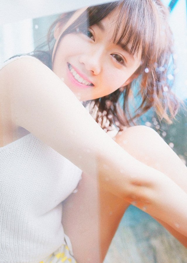 新人演员娜一是如何评价倪妮在片场对她的照顾的？