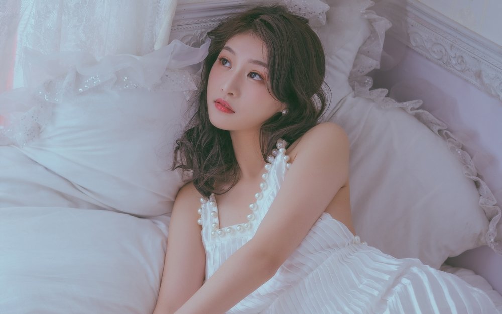 肖战孙俪获封“年度卓越品质之星”