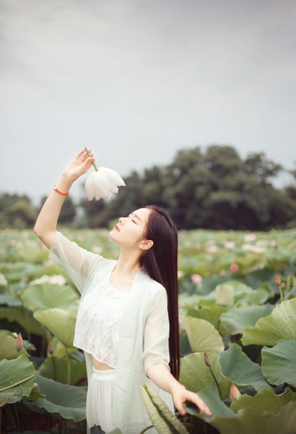 《创造营》:宁静另类夸“莲”,周震南表情真实,看看路人神评论|创造营2021|张艺兴|刘宇|力丸|鹿晗