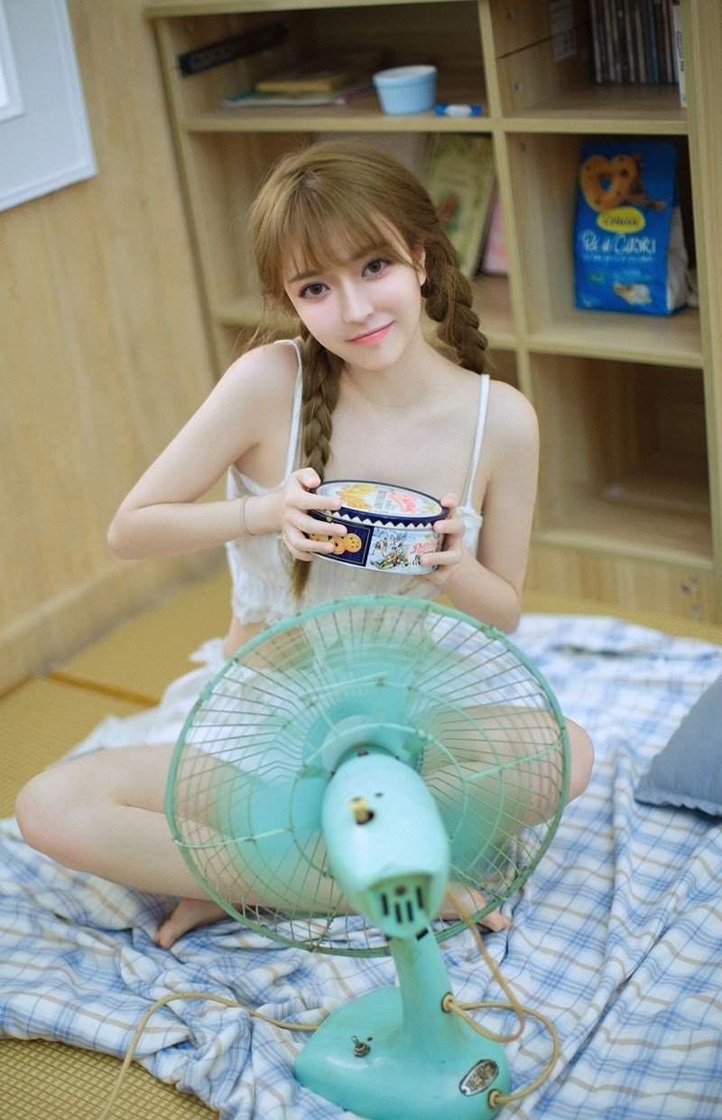 粉丝们如何评价王俊凯此次卡点发布新歌的浪漫行为？