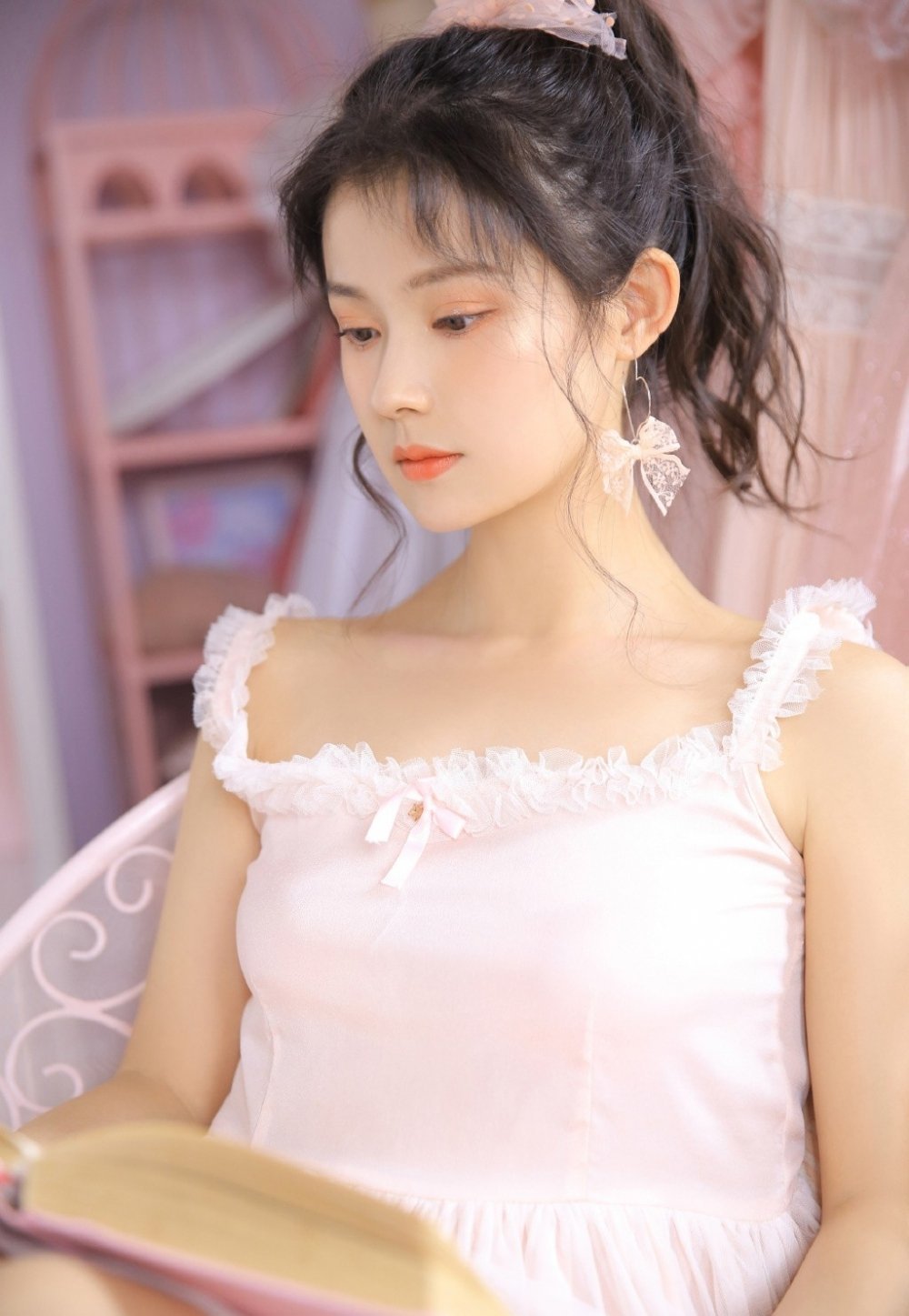 王俊凯的大写习惯如何成为其新歌宣传的重要互动标签？|粉丝|偶像|祖师爷|情感|细节