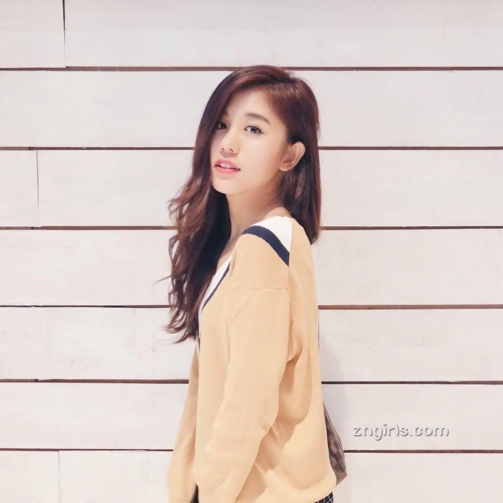 肖战孙俪获封“年度卓越品质之星”