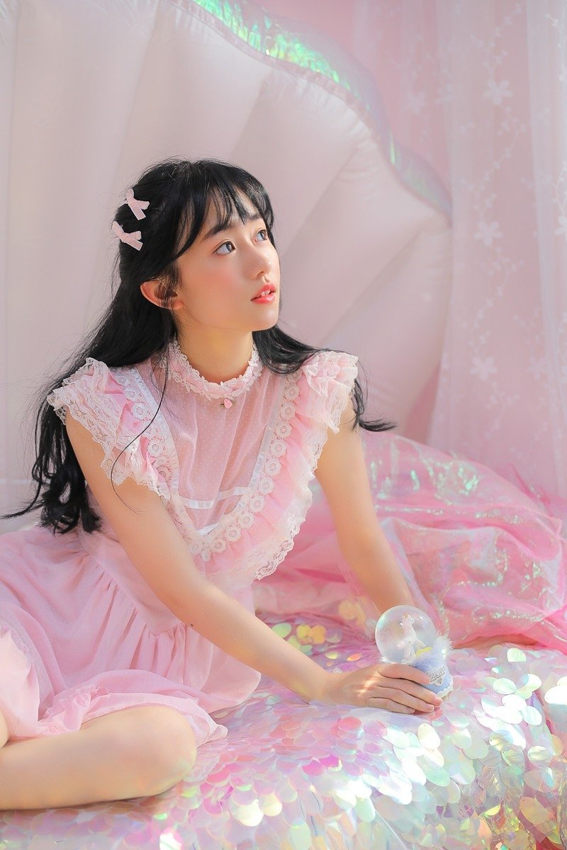 陈晓大男主光环太强，演技不错但收视号召力一般