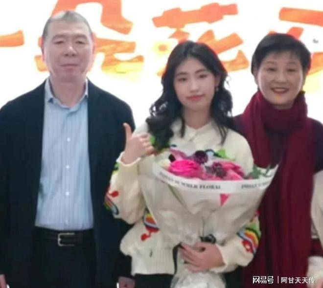 愿每个人都能珍惜身边的人，守住这份纯粹的幸福，马年顺遂，喜乐常安。