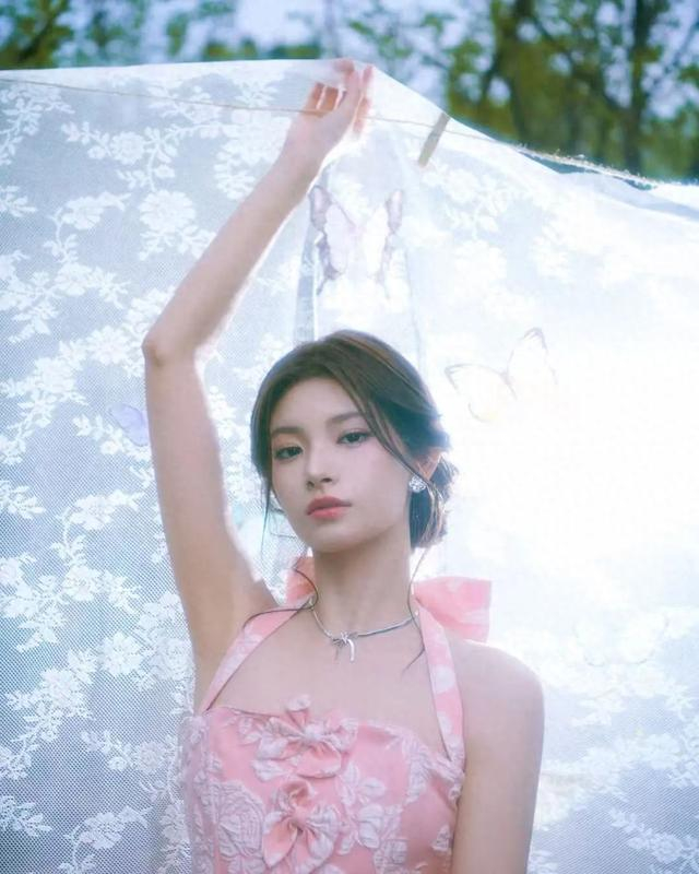 图源王怡人微博