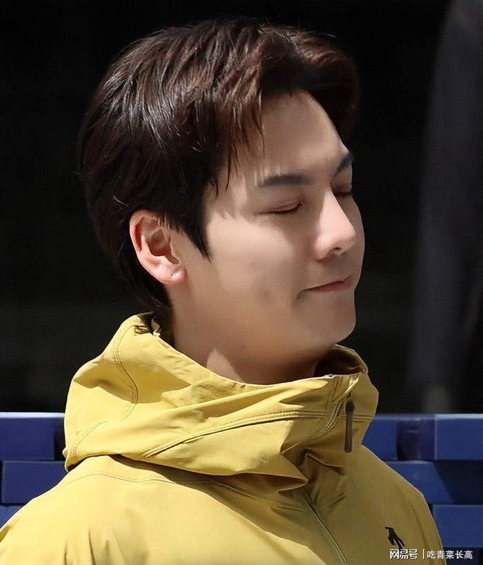 打开网易新闻 查看精彩图片