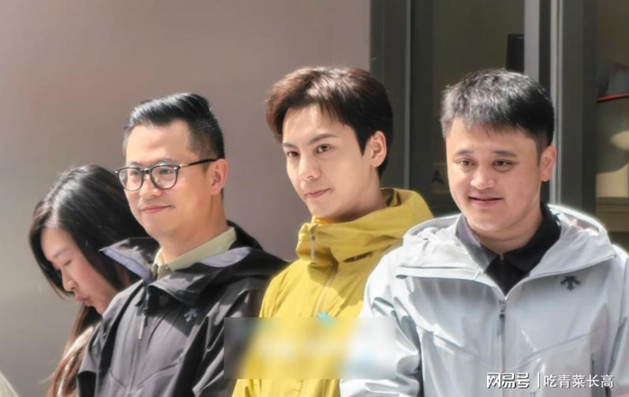 打开网易新闻 查看精彩图片