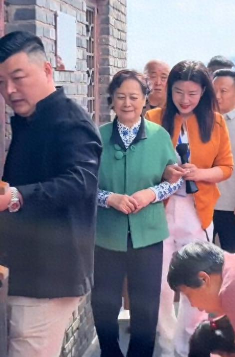  打开网易新闻 查看精彩图片 