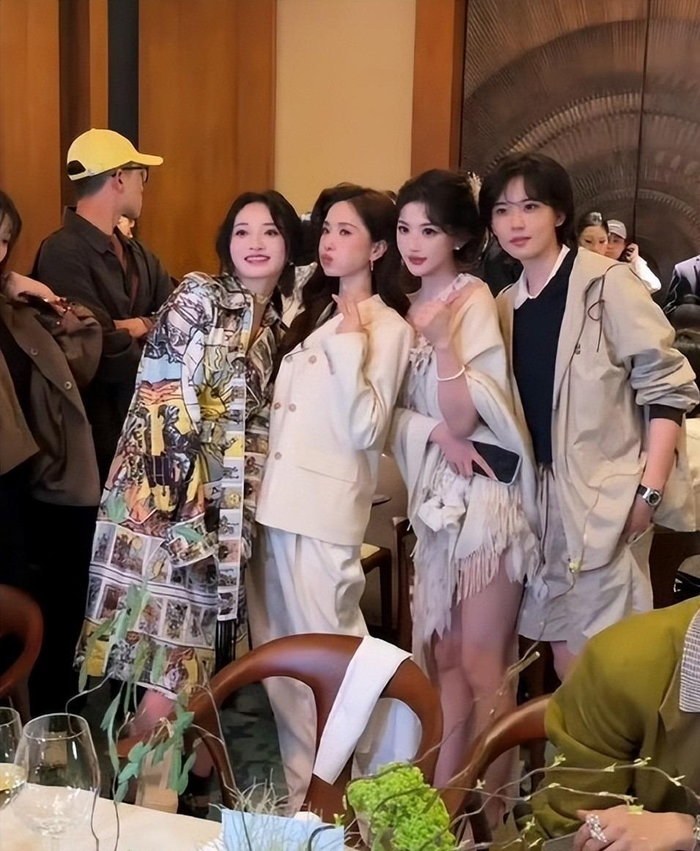  打开网易新闻 查看精彩图片 
